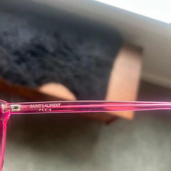 Saint Laurent SL 587-K Sunglasses - Picture 6 of 11